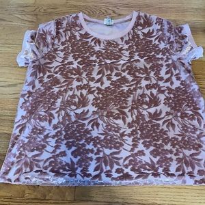 A new day Velvet Top